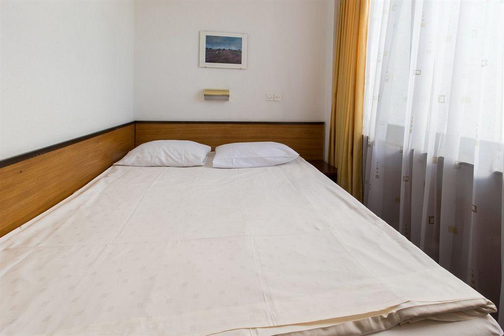Hotel Krim Блед Екстер'єр фото