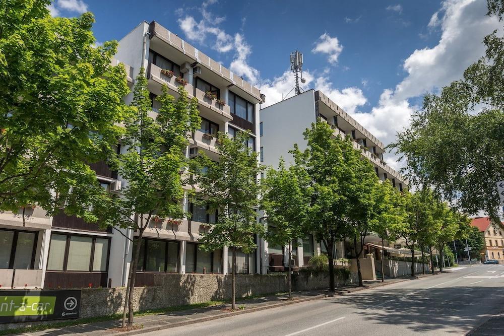 Hotel Krim Блед Екстер'єр фото