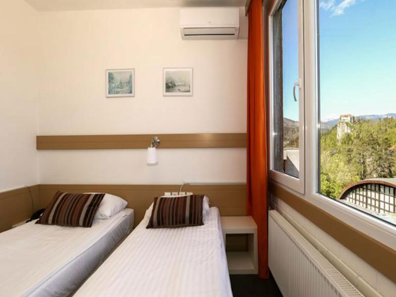 Hotel Krim Блед Екстер'єр фото