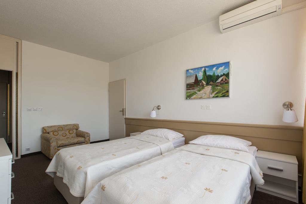 Hotel Krim Блед Екстер'єр фото